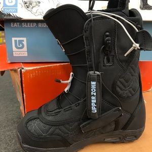 Burton woman snowboard boots emerald black new 5